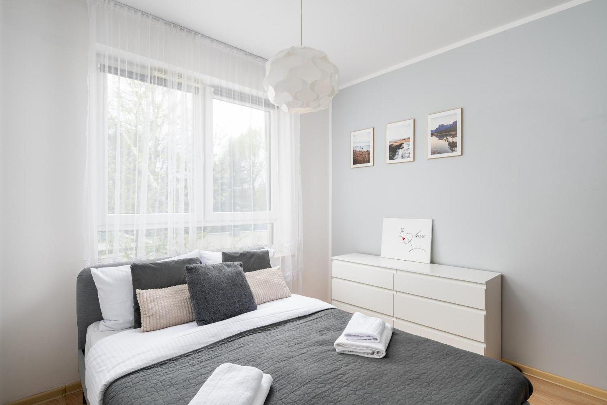 Aleja Krakowska Comfy Apartment 华沙 外观 照片
