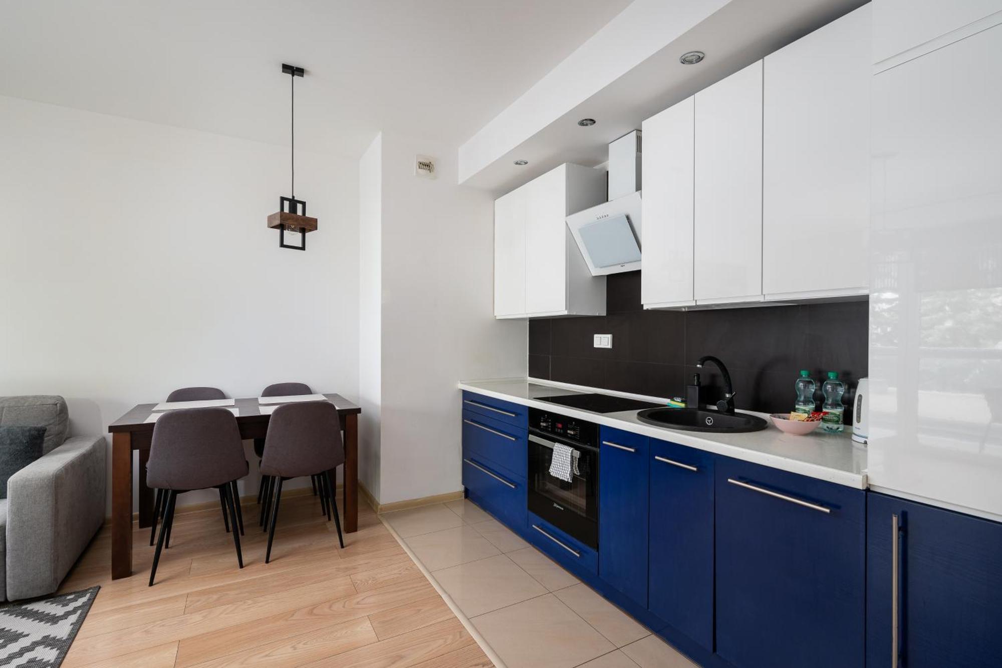 Aleja Krakowska Comfy Apartment 华沙 外观 照片